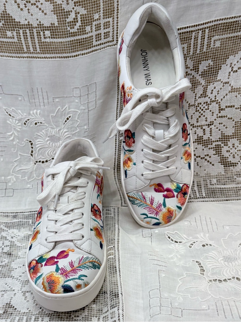 Johnny Was White Sneakers with Multicolor Floral Embroidery size 8.5